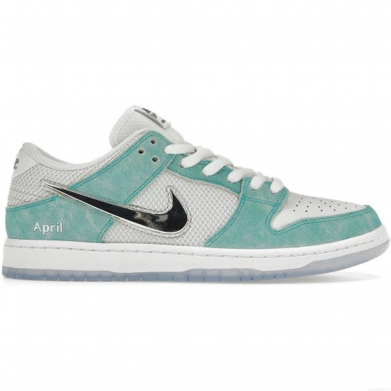 Nike SB Dunk Low April Skateboards - Click Image to Close